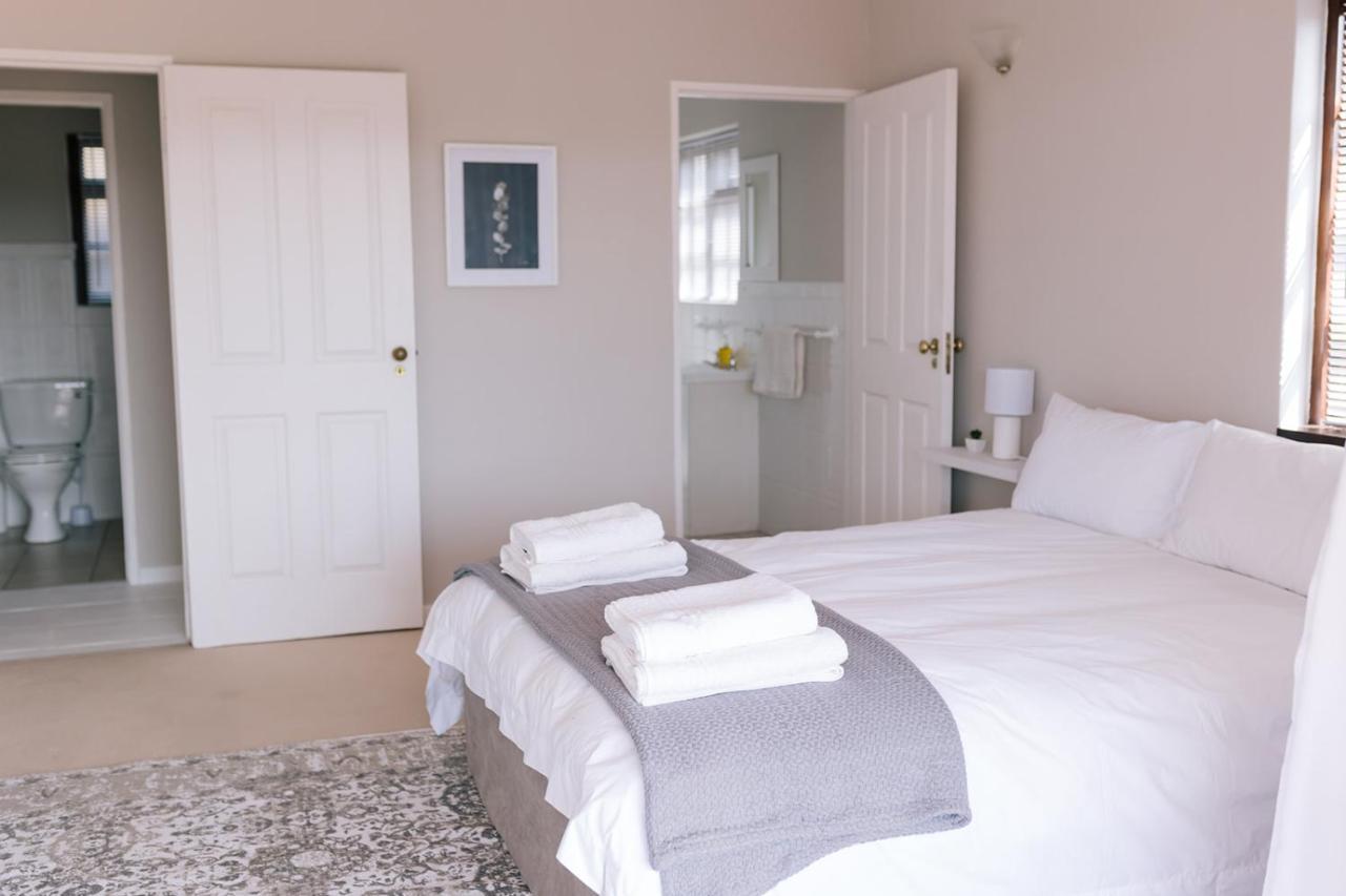 Nahoon Beach Villas Self Catering Apartments East London Extérieur photo