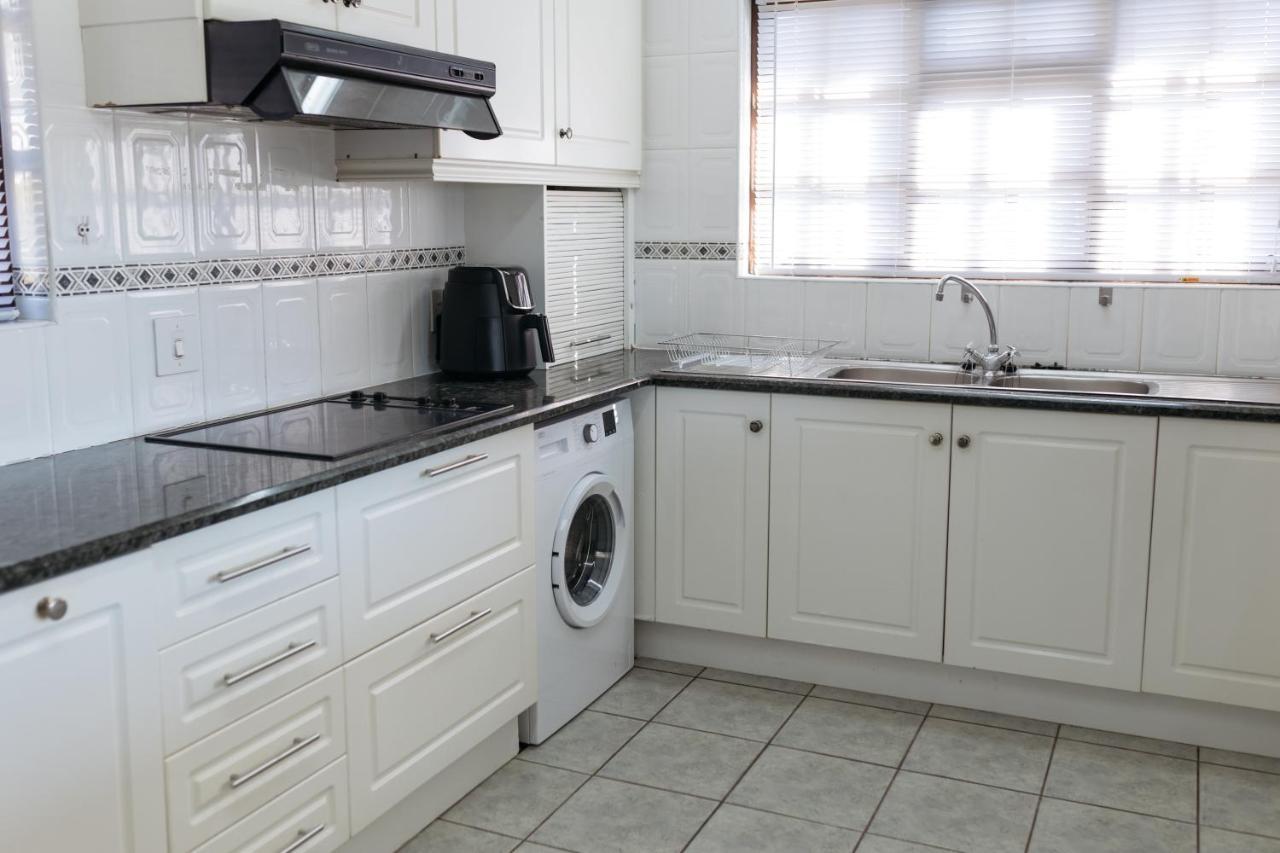Nahoon Beach Villas Self Catering Apartments East London Extérieur photo