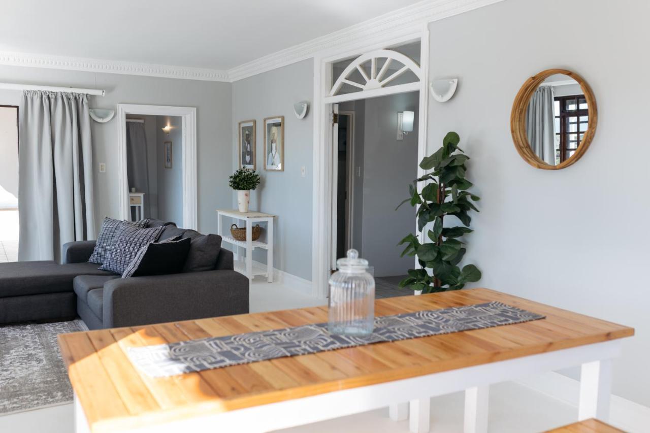 Nahoon Beach Villas Self Catering Apartments East London Extérieur photo
